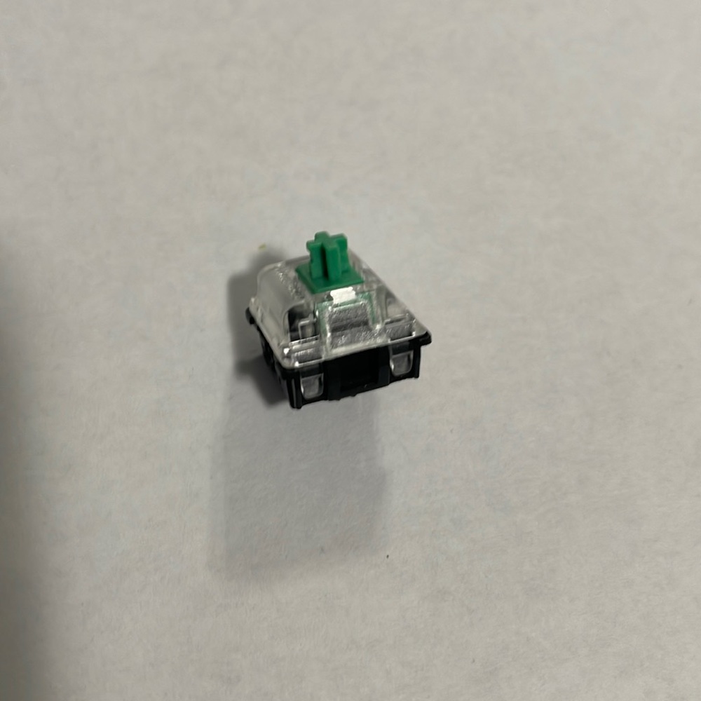 Green keyboard switches.‎